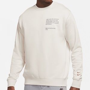 Nike Sportswear Swoosh